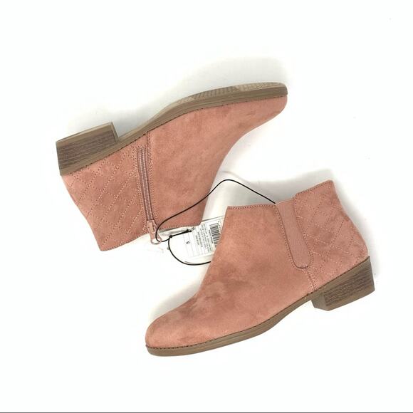 Cat &J ack Aleah Ankle Bootie Faux Suede Pink Size 5 NWT - Picture 4 of 8